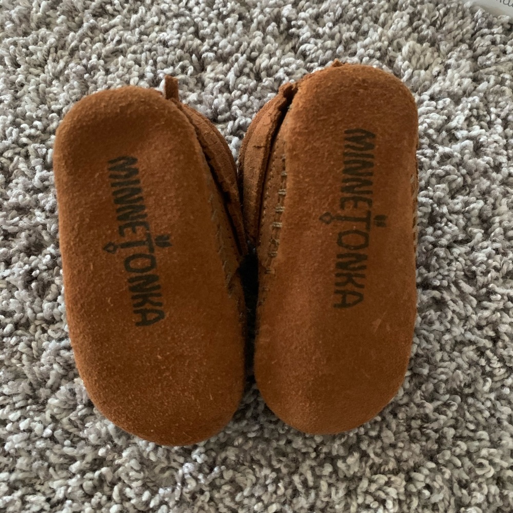 MinneTonka Riley Bootie - Picture 3 of 4